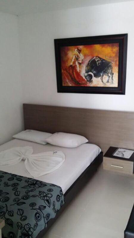 Hotel Madrid Deluxe Neiva Eksteriør bilde